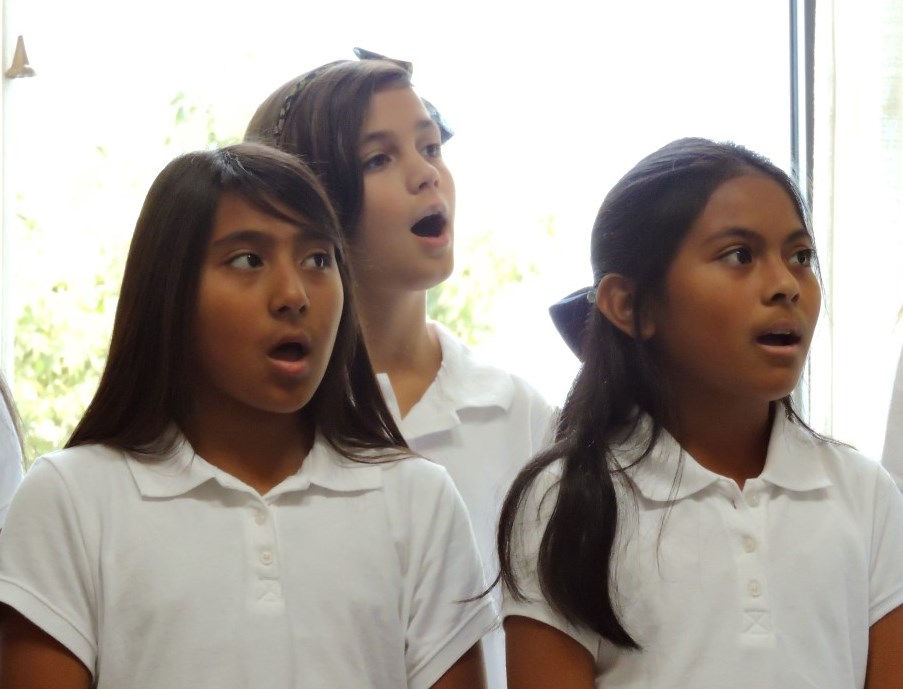 Girls Singing 2015